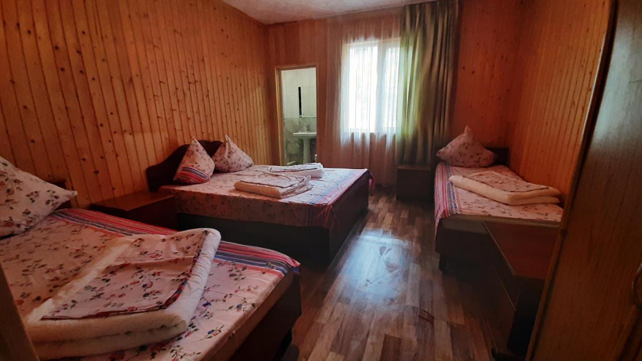 Zolotaya Buhta 10 Hotel Pițunda Exterior foto
